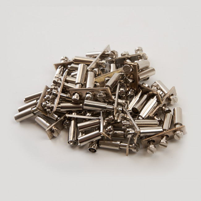 Центральная перемычка для ЗНИ 4 мм (JXB 4) 3PIN LD558-3-40, STEKKER (DIY упаковка 20 шт), артикул STEKKER 49134 Центральная перемычка для ЗНИ 4 мм (JXB 4) 3PIN LD558-3-40, STEKKER (DIY упаковка 20 шт), артикул STEKKER 49134