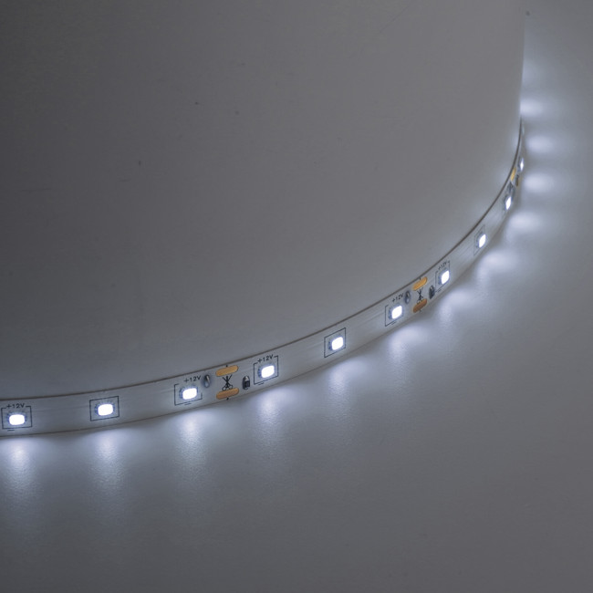 Лента светодиодная SST01 SAFFIT 60SMD(2835)/m 6Вт/м 12V 5000*8*1.22мм 6500K, IP20, артикул SAFFIT 55239