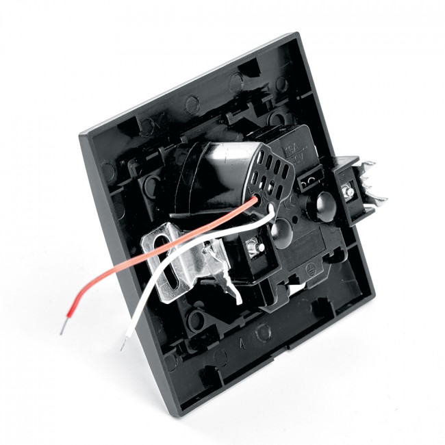 Розетка 1-местная c/з и с USB STEKKER, PST16-9011-03, 250В, 16А, с защитной шторкой, серия Эрна, черный, артикул STEKKER 39480