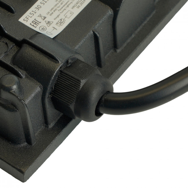 Светодиодный прожектор SAFFIT SFL51-30 IP65 30W 6500K черный, артикул SAFFIT 51193