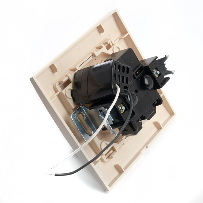 Розетка 1-местная с/з, STEKKER, PST16-9011-02 250В, 16А с защитной шторкой и с USB, серия Эрна, слоновая кость, артикул STEKKER 39237