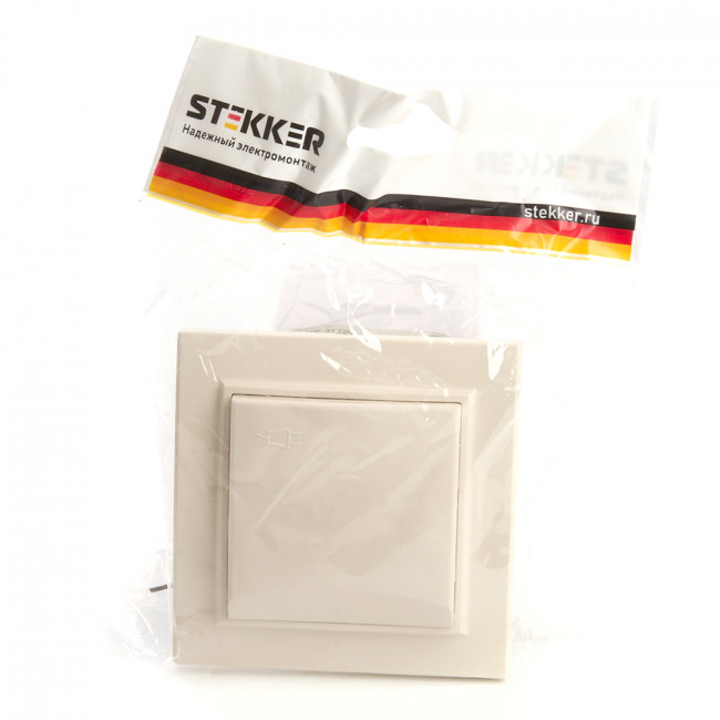 Розетка 1-местная с/з с крышкой, STEKKER, PST16-9012-02, 250В,16А с защитной шторкой, серия Эрна, слоновая кость, артикул STEKKER 39238